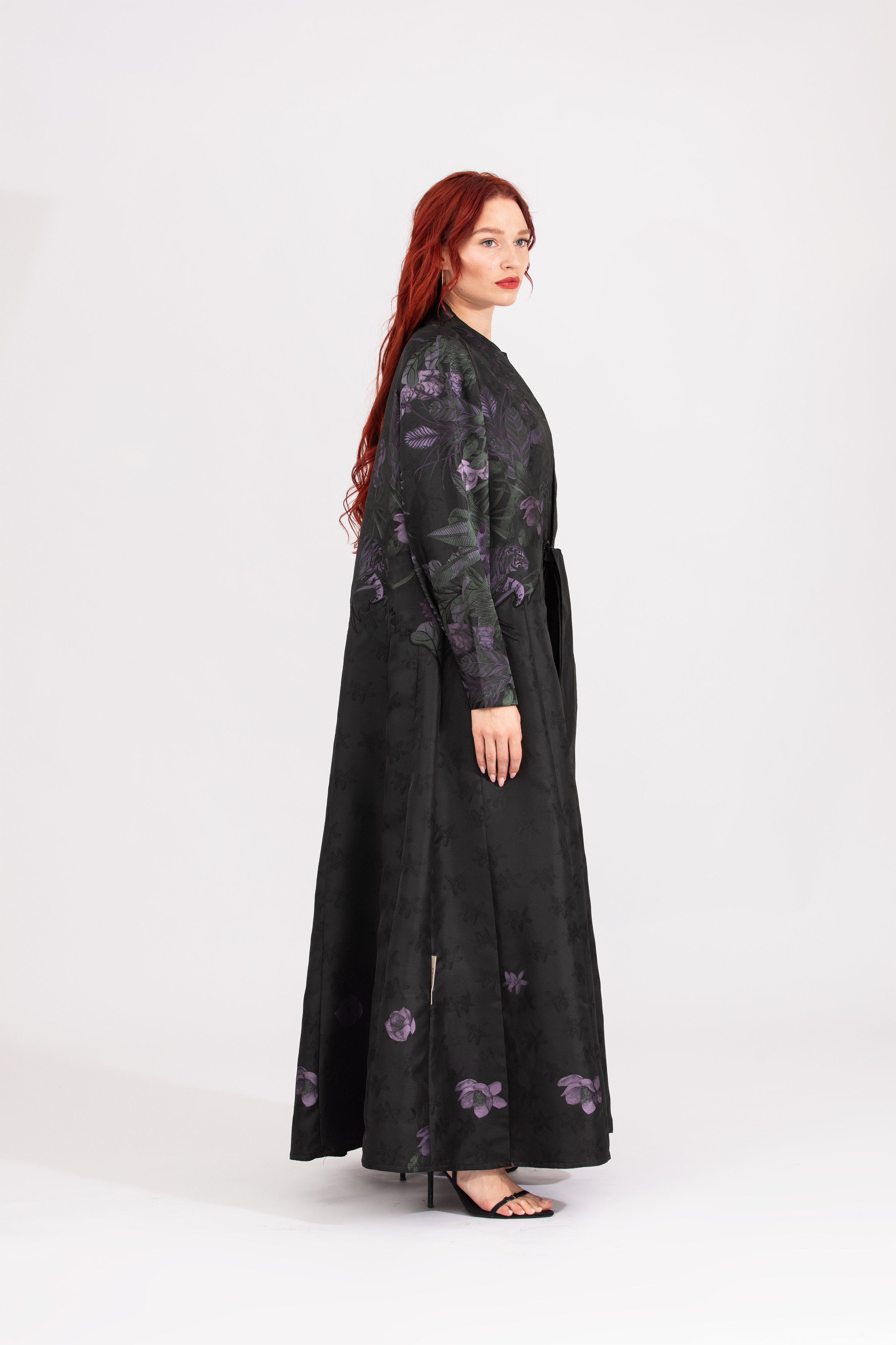 NR2 : Jacquard Abaya