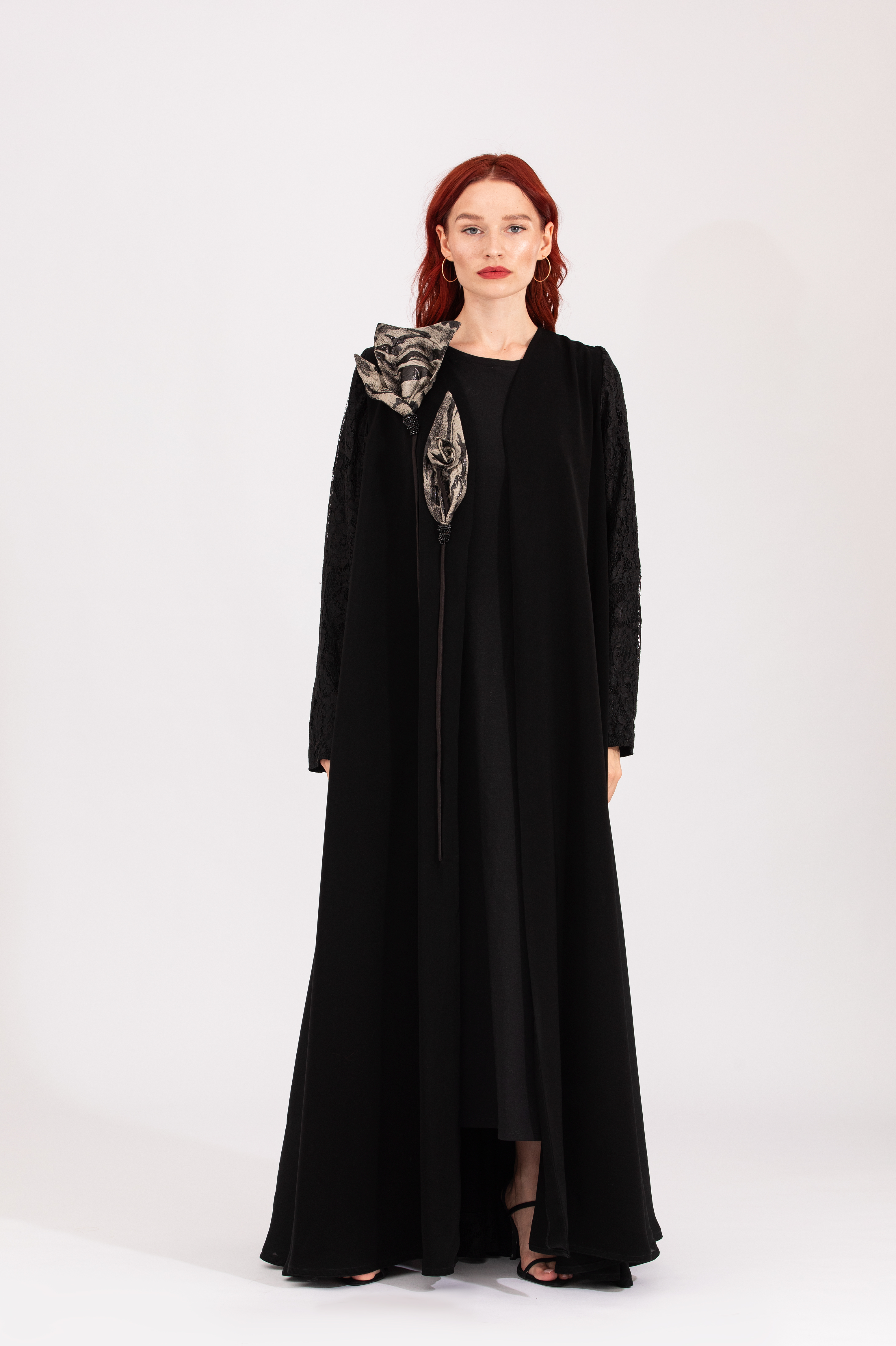 NR4 : Elegance Blossom Abaya