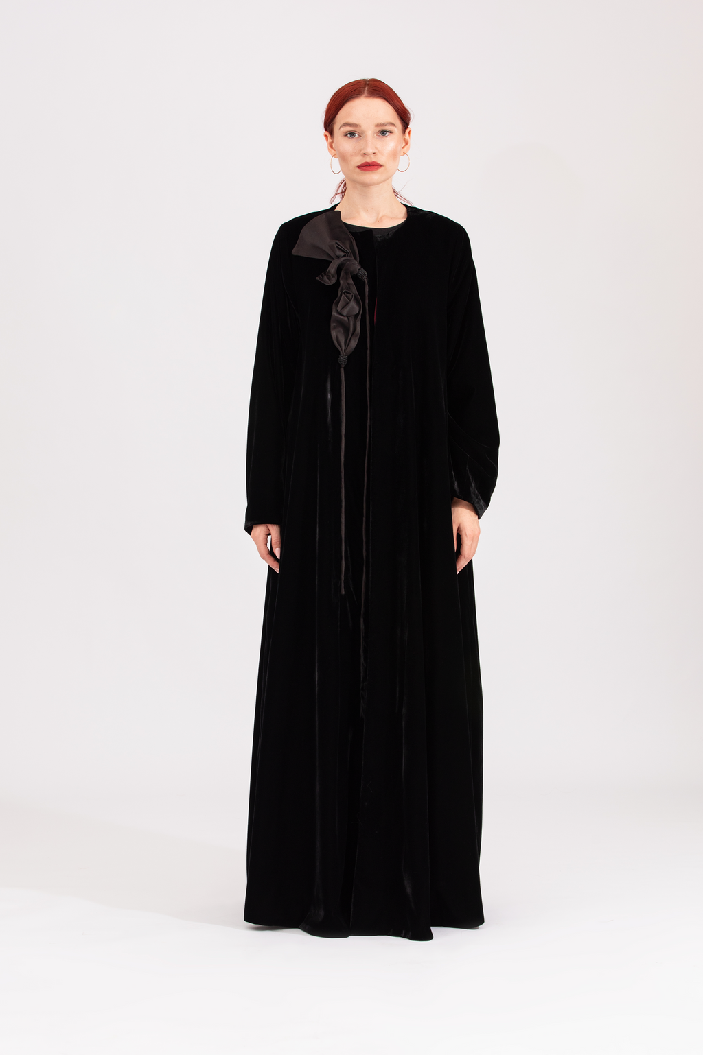 NR6 : Velvet Elegance Abaya