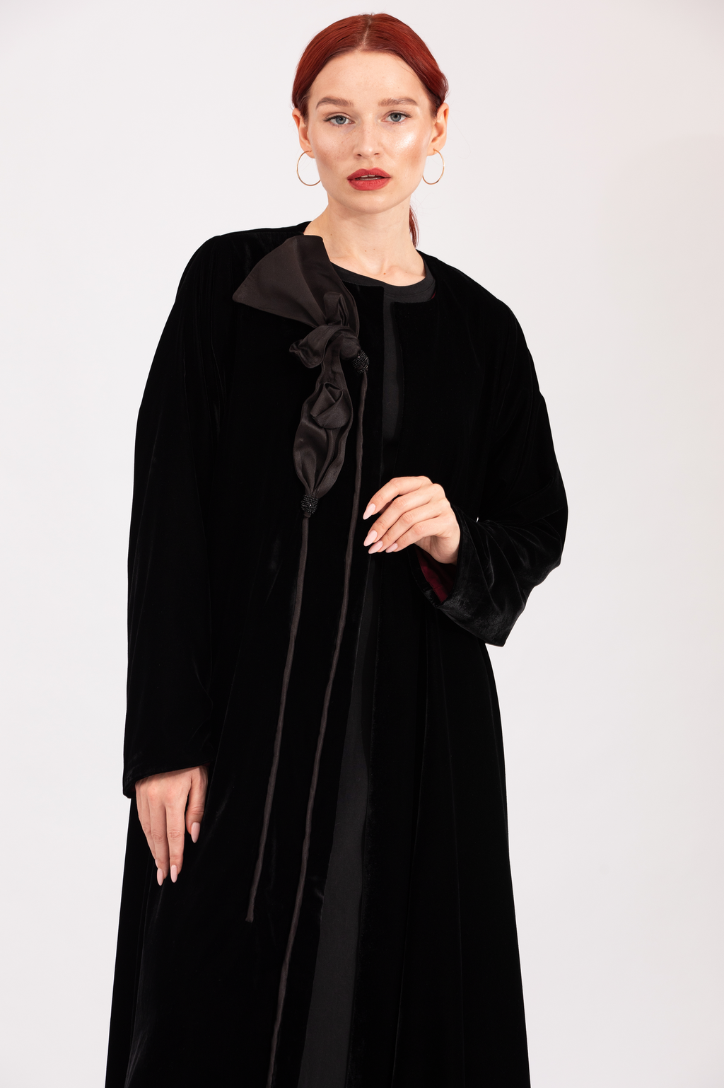 NR6 : Velvet Elegance Abaya