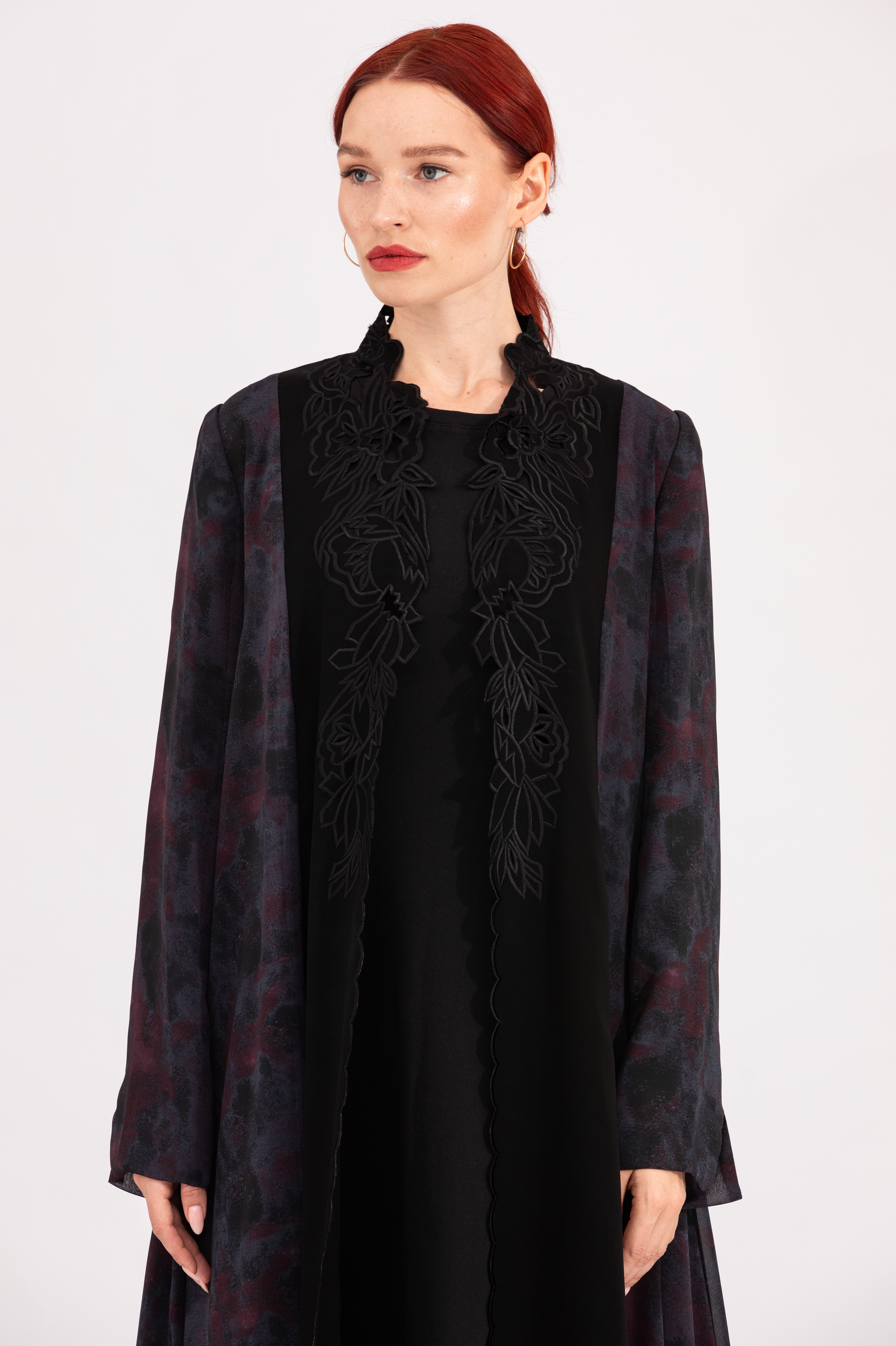 NR7 : Floral Grace Abaya