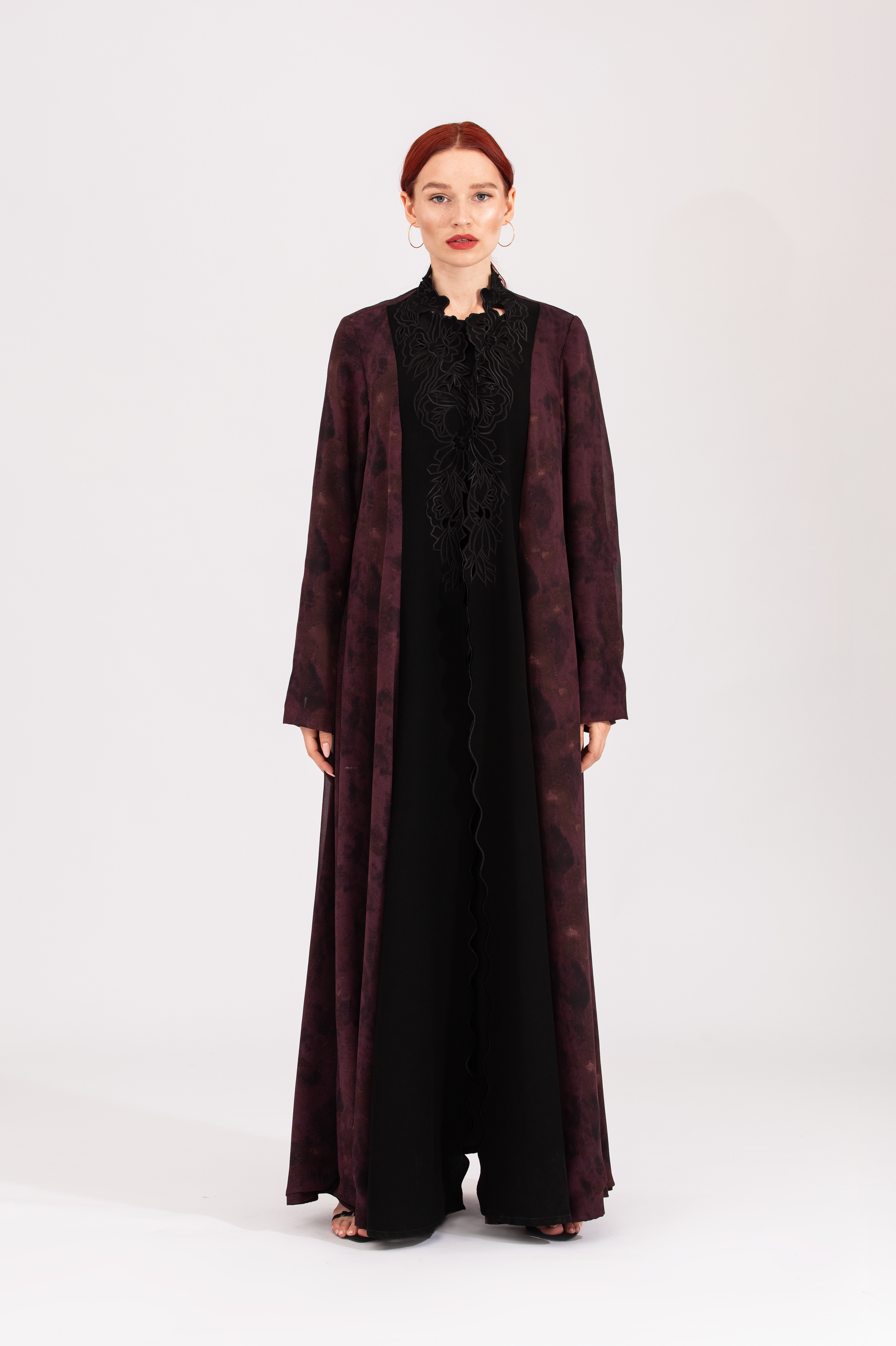 NR8 : Floral Grace Abaya Crepe