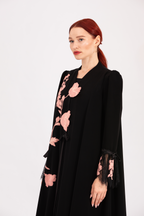 NR9 : Rose Blossom Abaya
