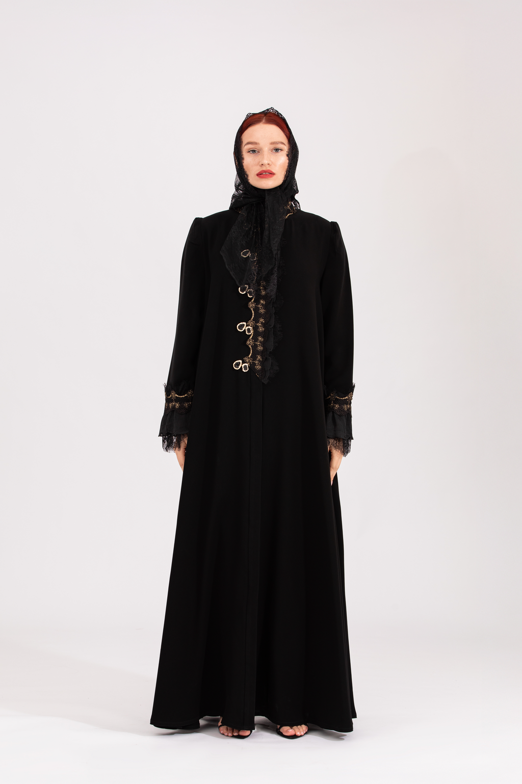 NR17 : Royal Elegance Abaya
