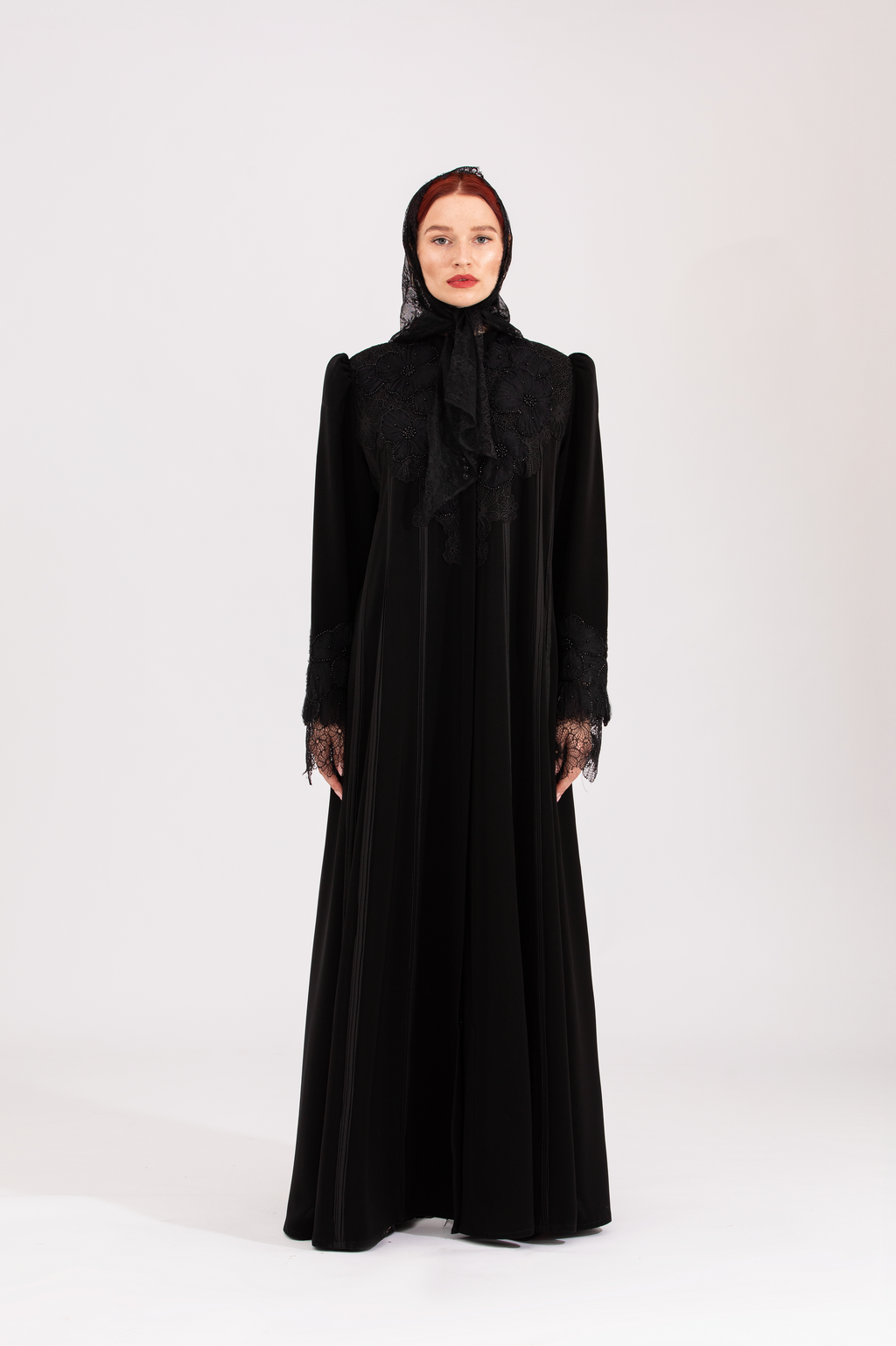 NR18 : Graceful Femininity Abaya