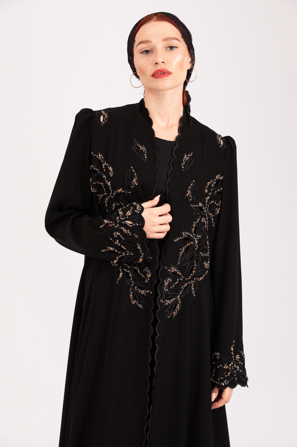 NR21 : Diamond Elegance Abaya