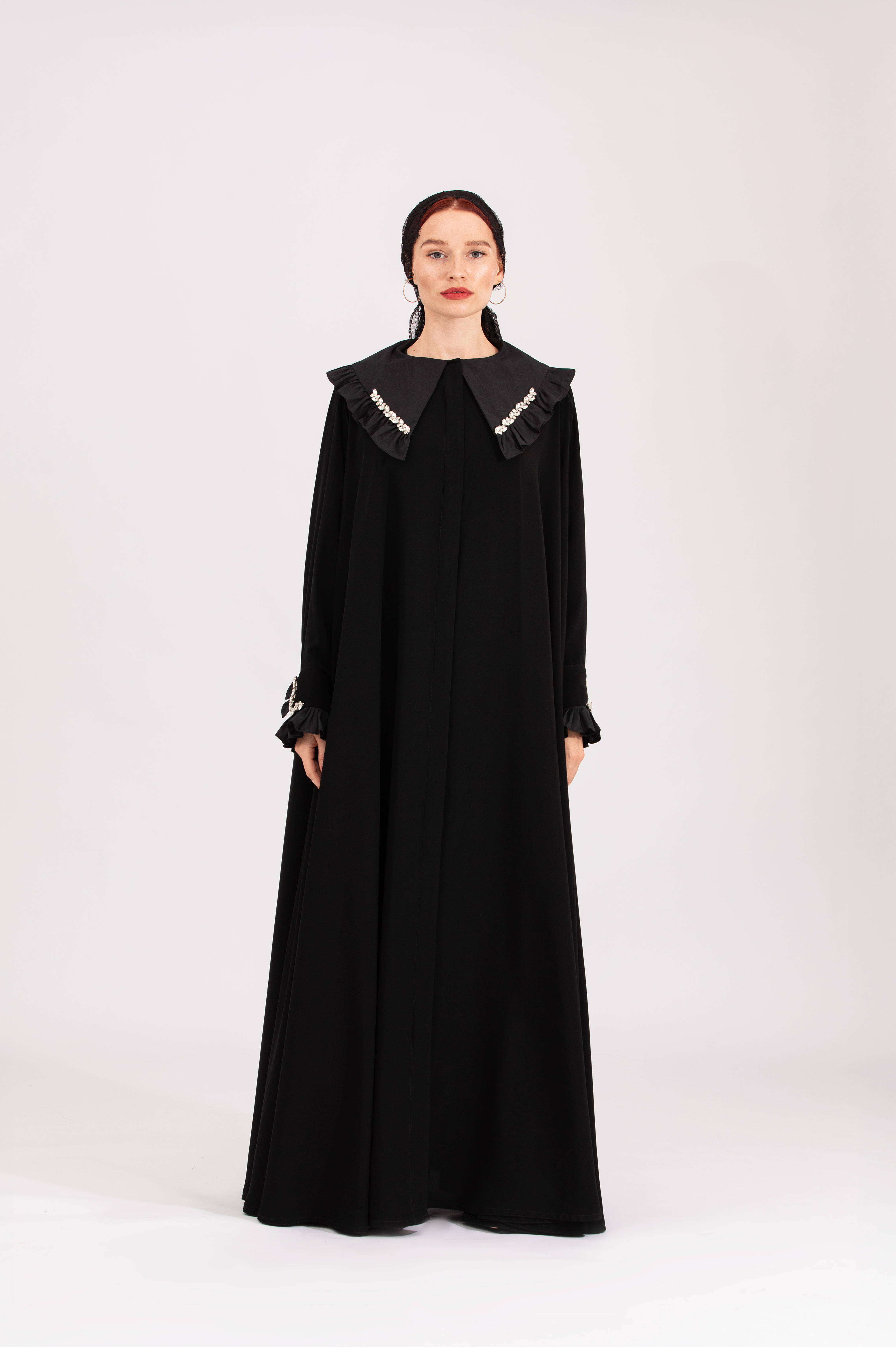 NR22 : Crystal Glow Abaya