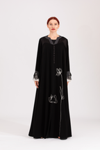 NR26 : Silk Blossom Abaya
