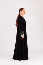 NR26 : Silk Blossom Abaya