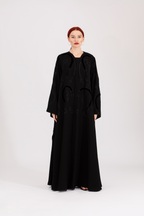 NR33 : Hermès Noir Abaya