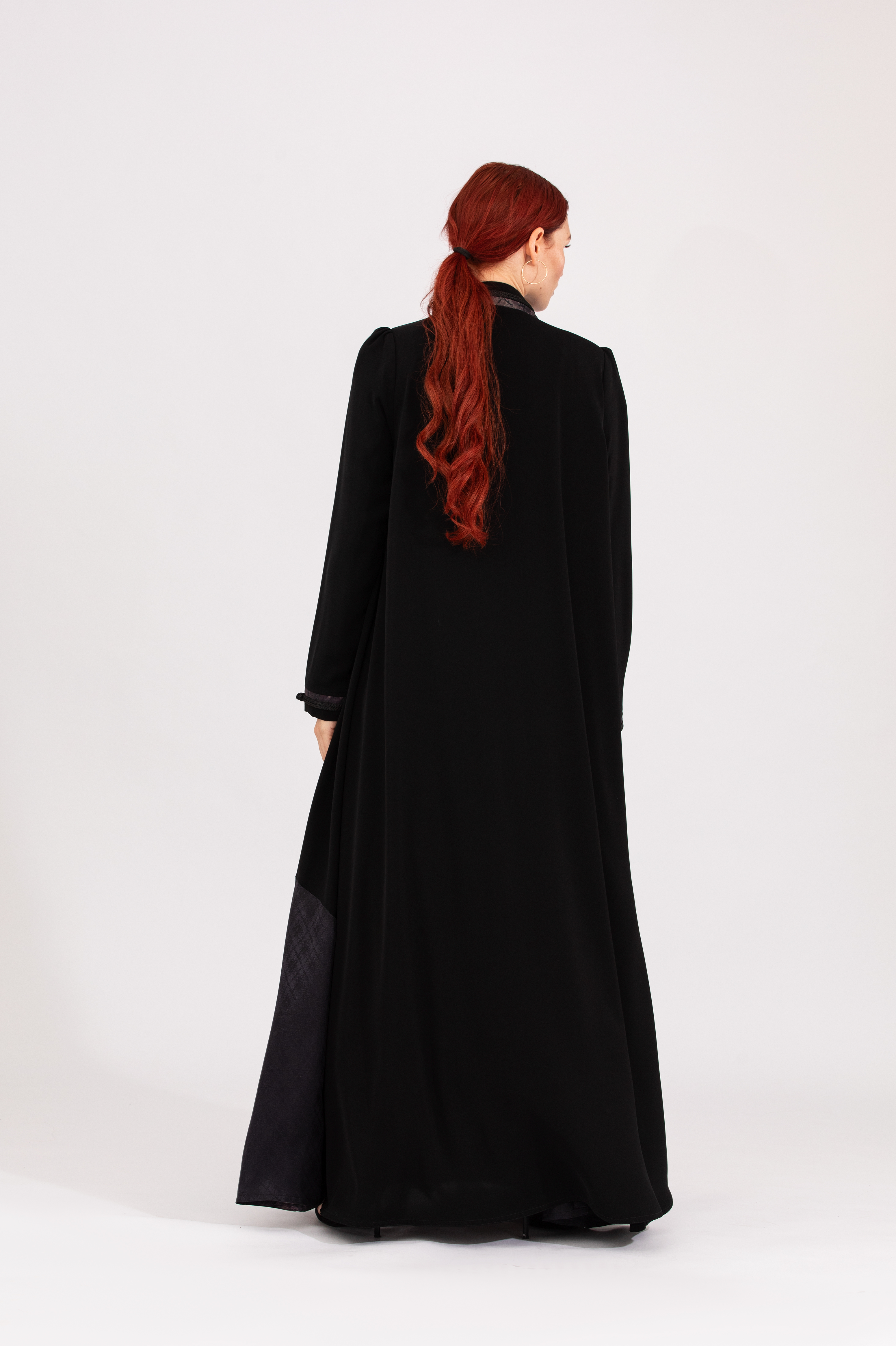 NR35 : Moroccan Grace Abaya