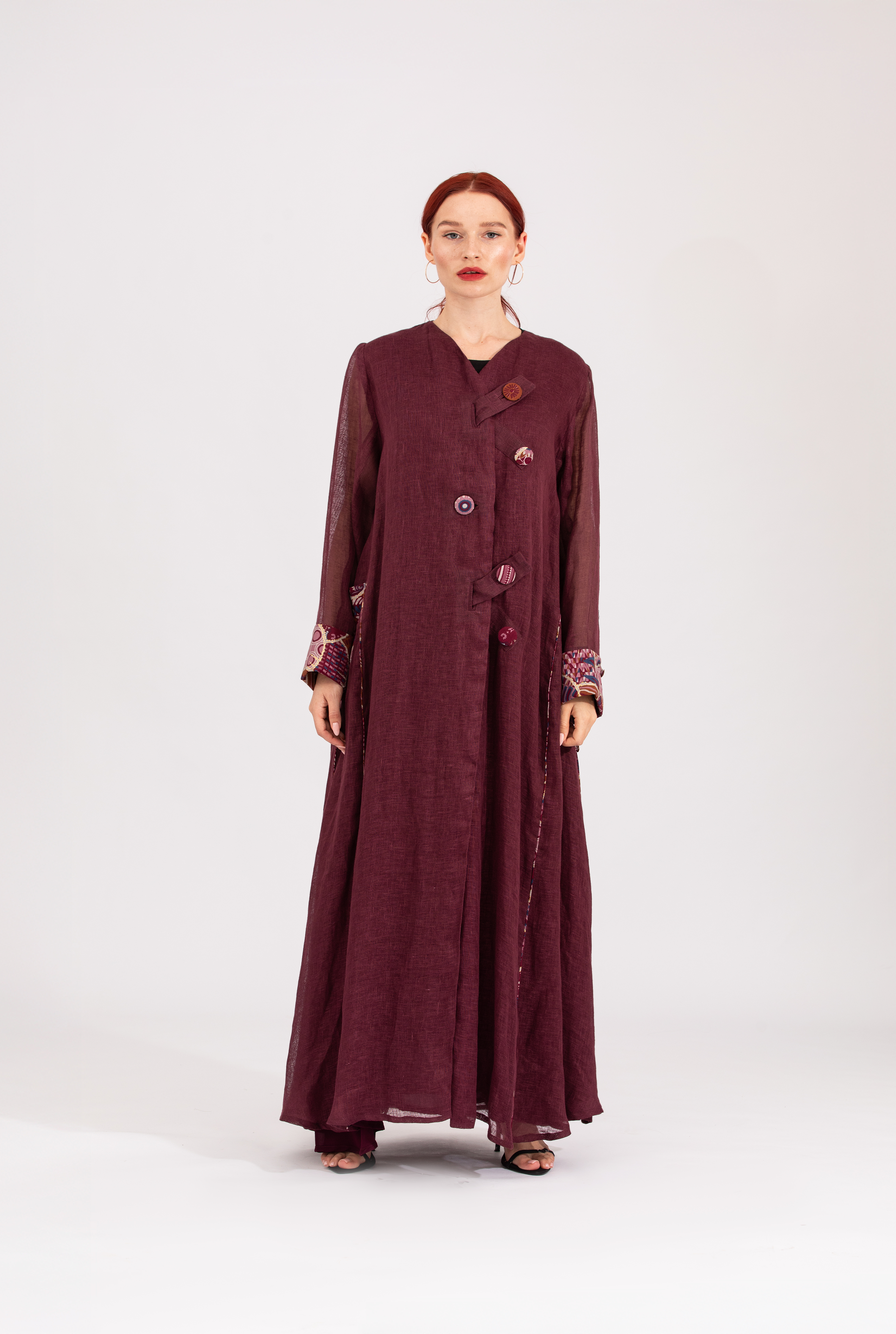 NR36 : Burgundy Geometry Abaya