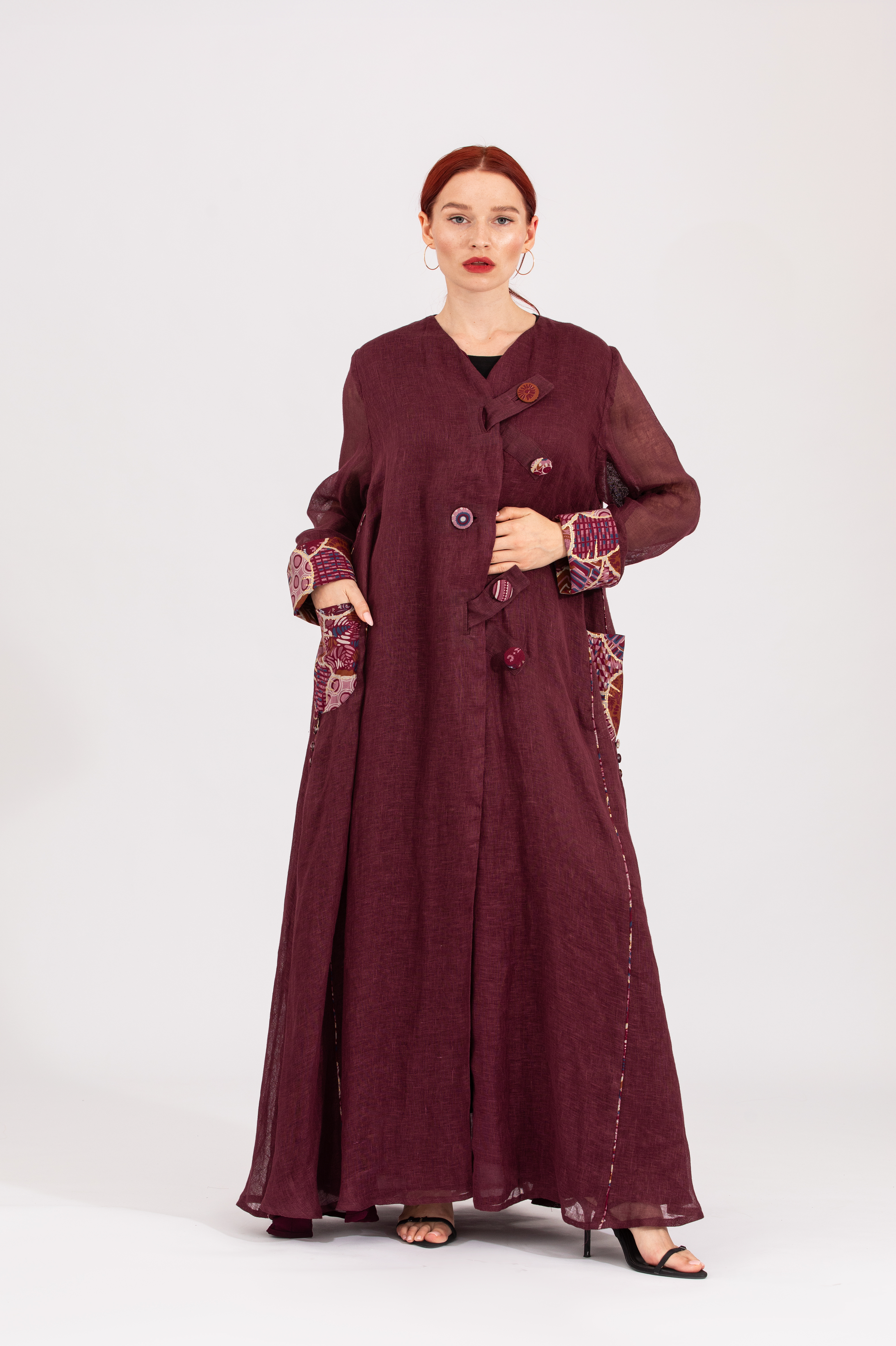 NR36 : Burgundy Geometry Abaya