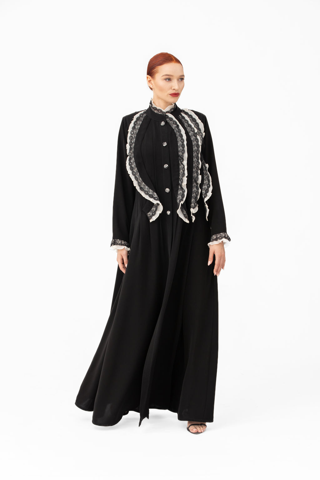 NR52 : Lace Detail Abaya