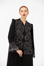 NR53 : Elegant Embroidered Abaya