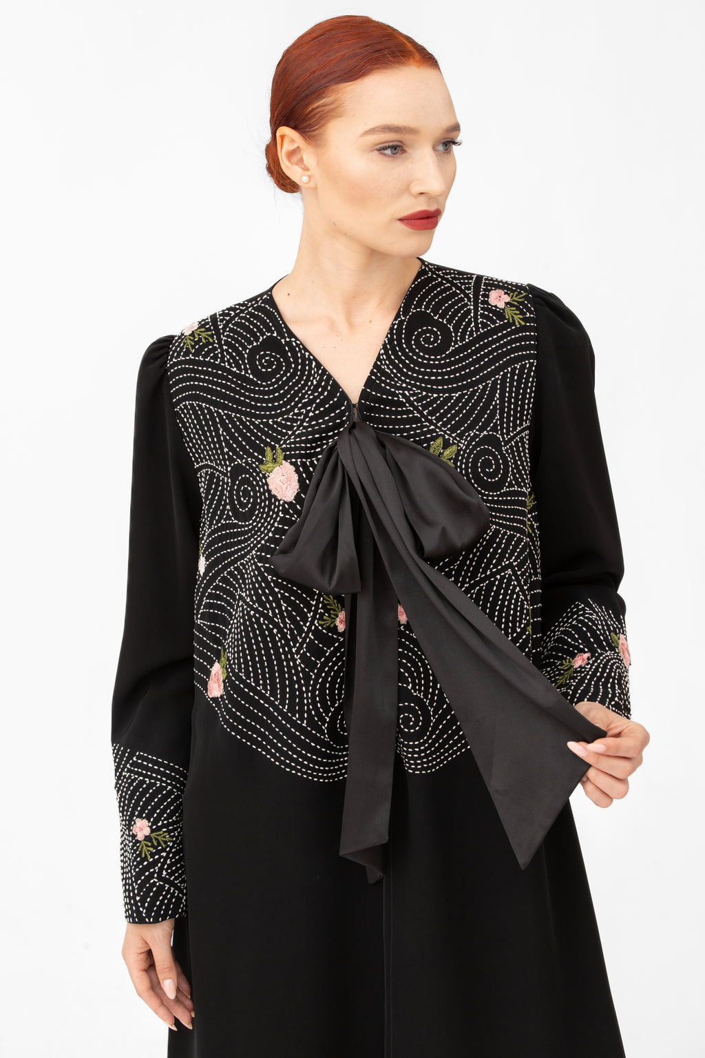 NR54 : Graceful Bow Abaya