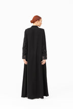 NR59 : Blossom Charm Abaya