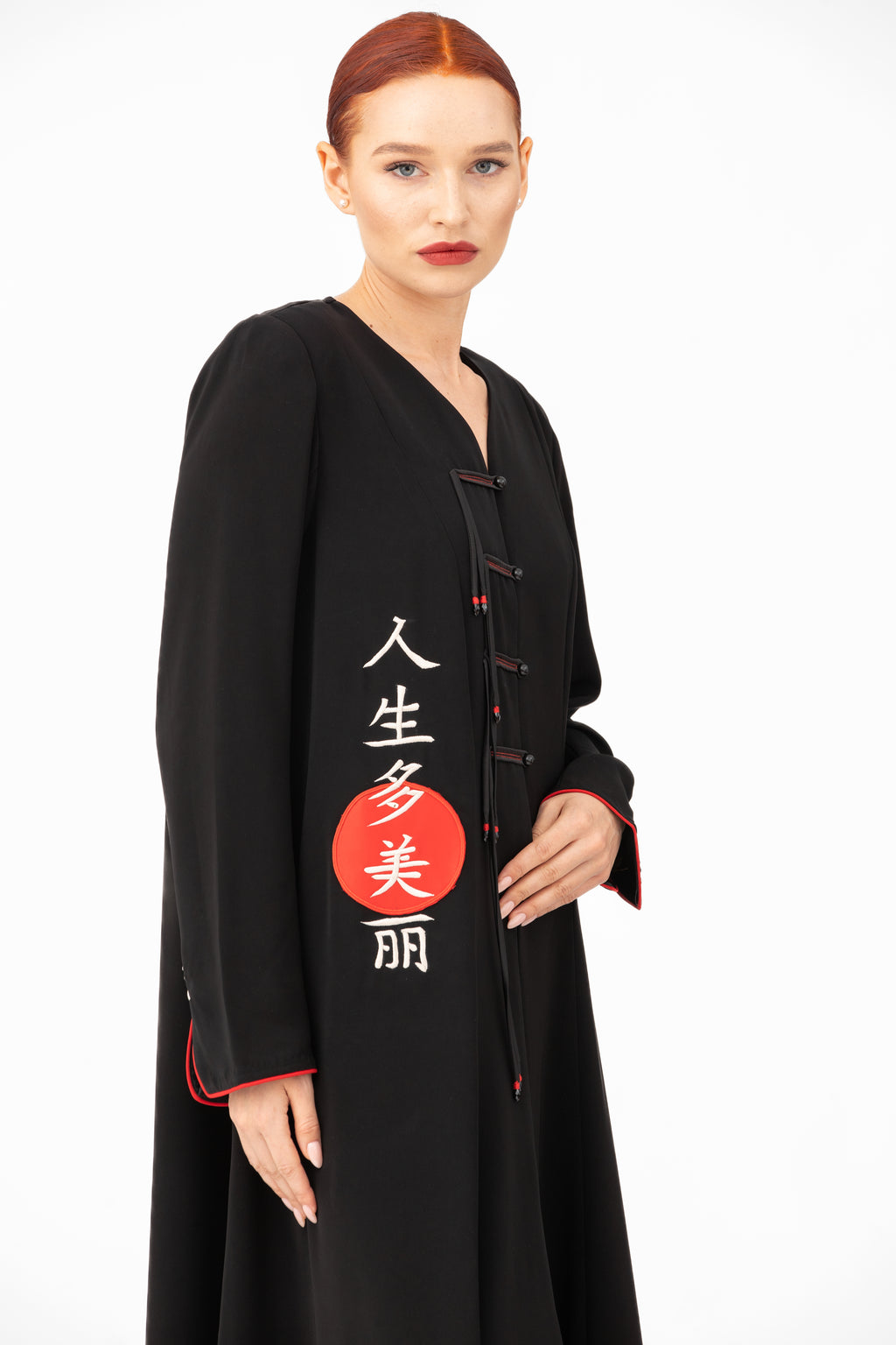 NR62 : Oriental Touch Abaya