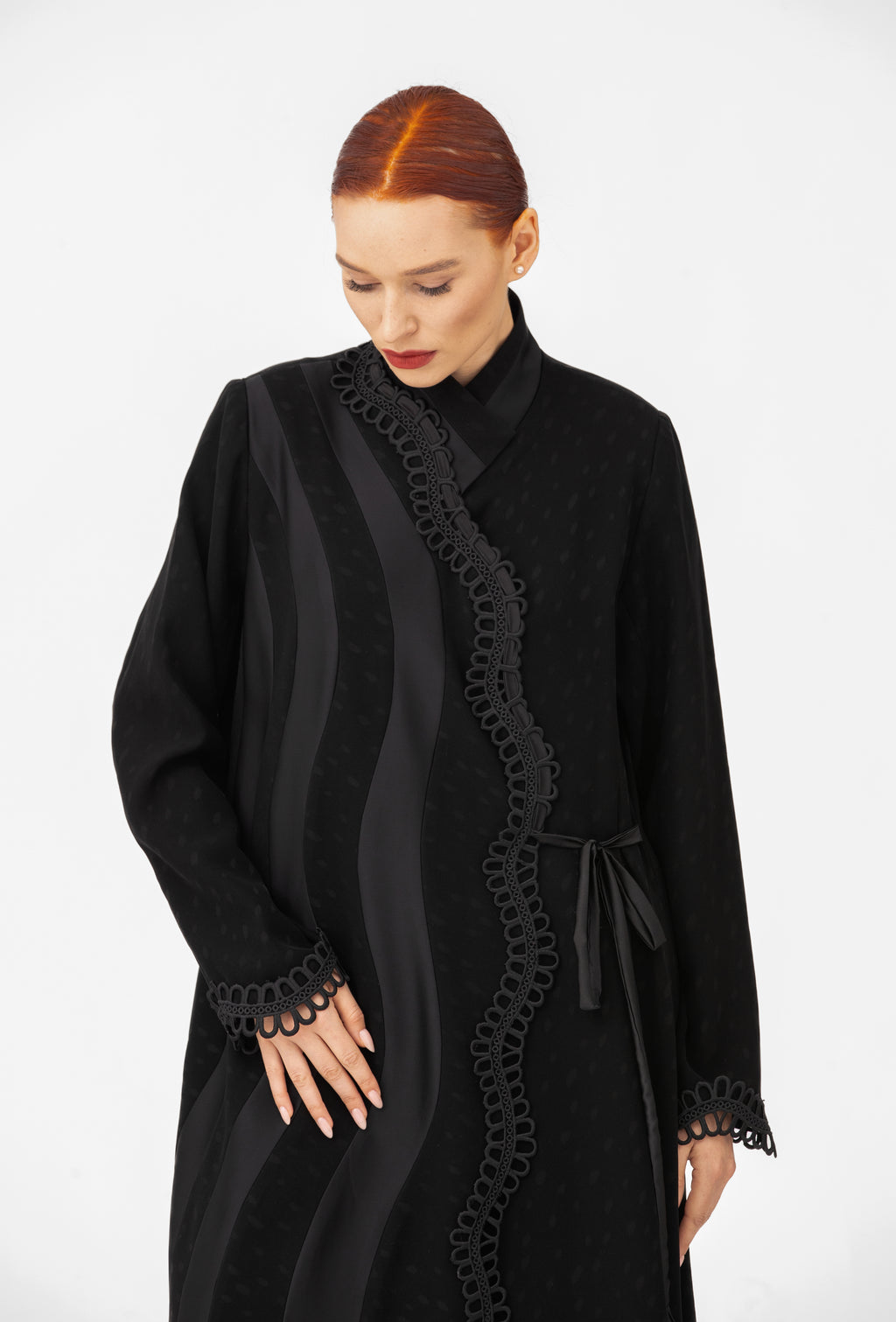 NR68 : Wavy Grace Abaya