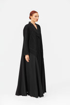 NR69 : Classic Lace Abaya