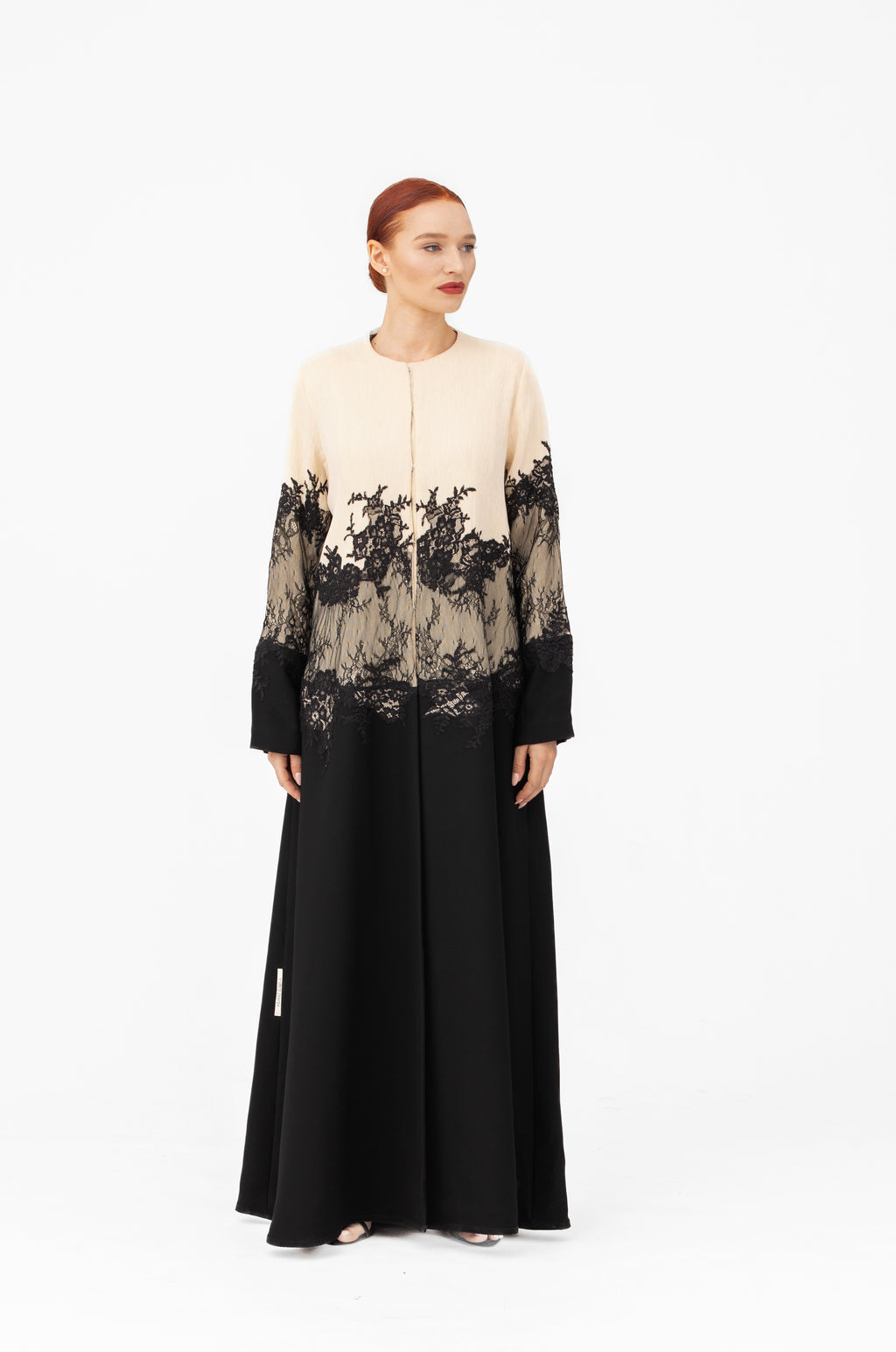 NR46 :Lace Elegance Abaya