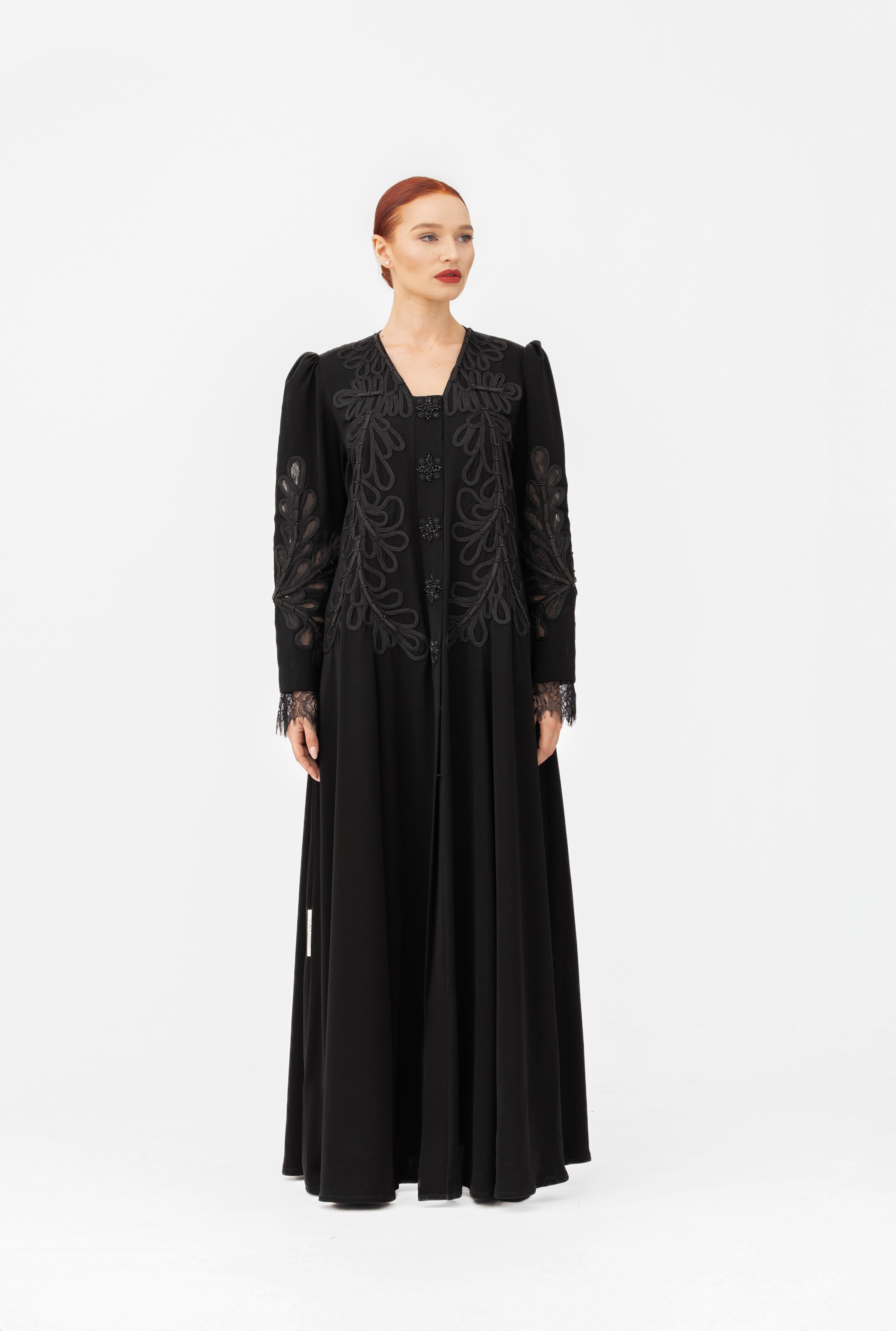 NR51 : Handcrafted Black Abaya