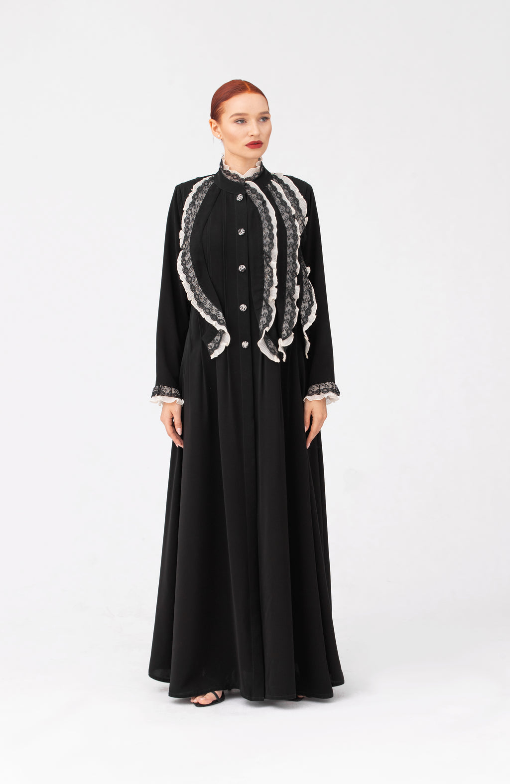 NR52 : Lace Detail Abaya