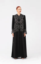 NR53 : Elegant Embroidered Abaya