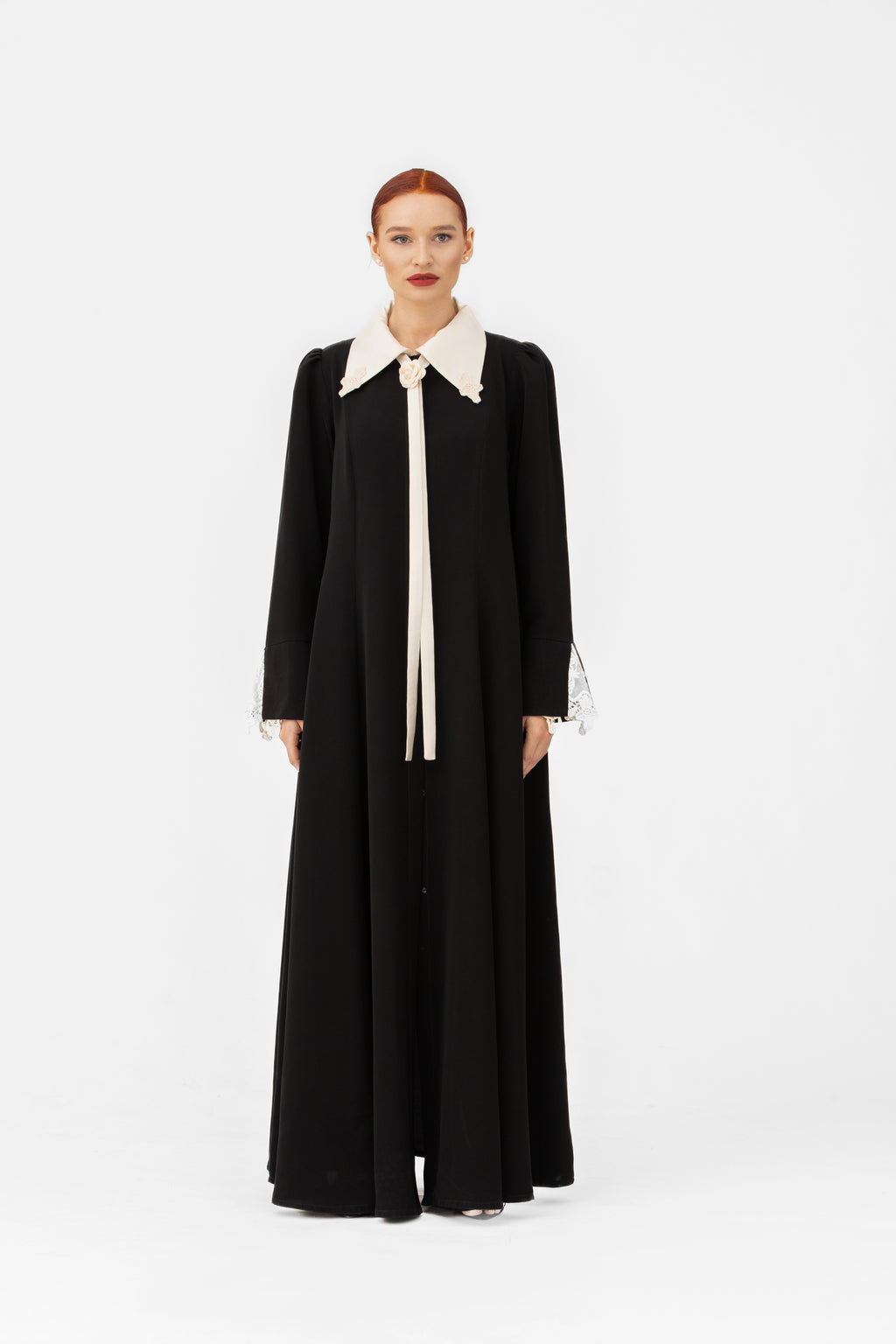NR55 : Classic Collar Abaya