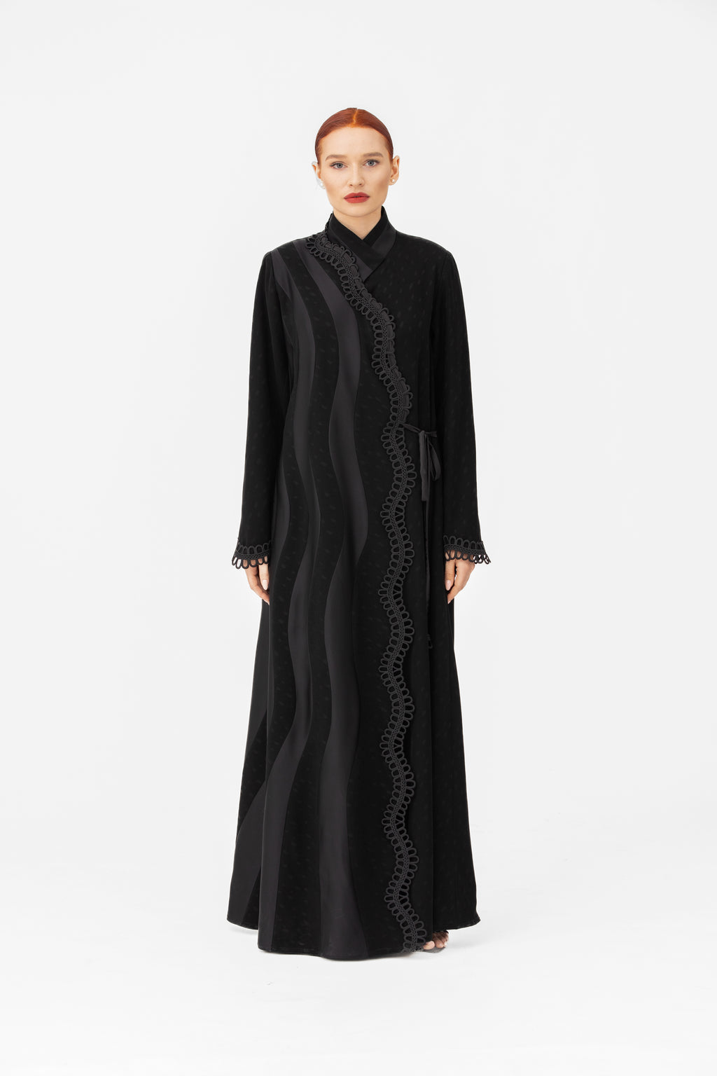 NR68 : Wavy Grace Abaya